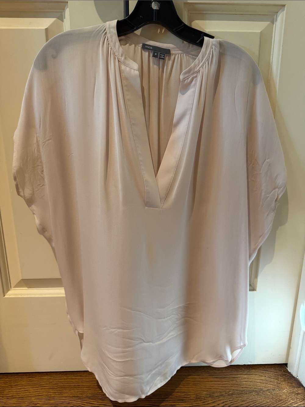 Vince 100% Silk Soft Blush Cream V-Neck Silk Dolman Top